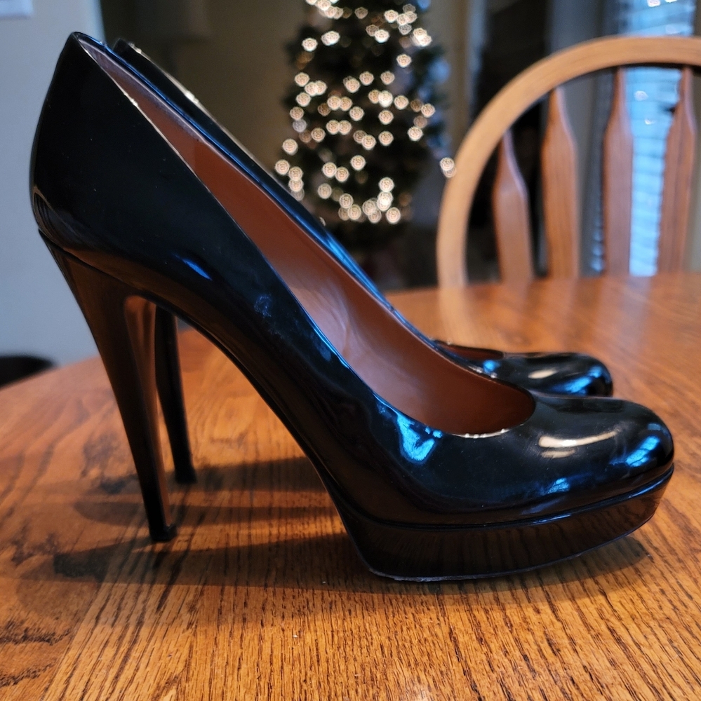 Gucci Black Genuine Patent Leather Round Platform Stilletos Heels Shoes …